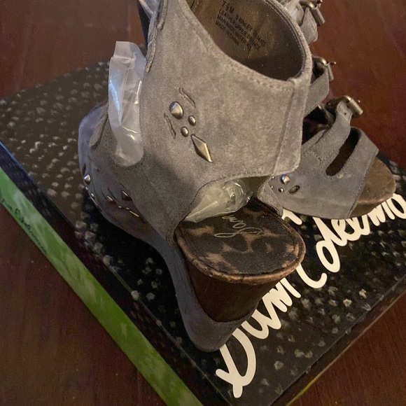 Womens studded, Pure Suede, RightSide Buckle Shoe, size 7.5 Sam Edelman - Picture 12 of 12